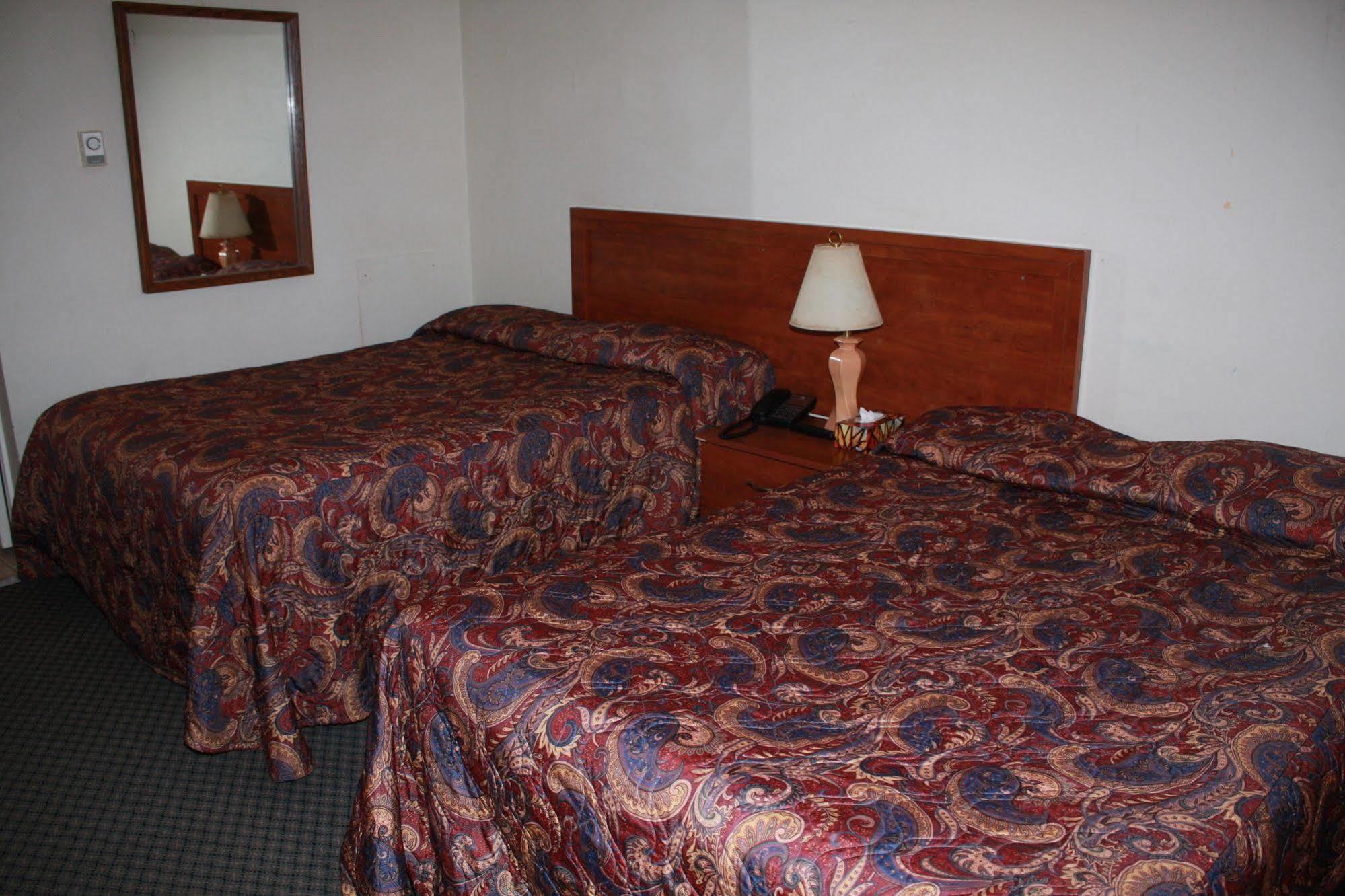 Grand Motel Saint-Hubert Longueuil Exteriör bild
